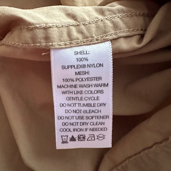Eastern Mountain Sports Shirt Mens Large Button Up Vented Nylon Light Brown - Picture 10 of 11